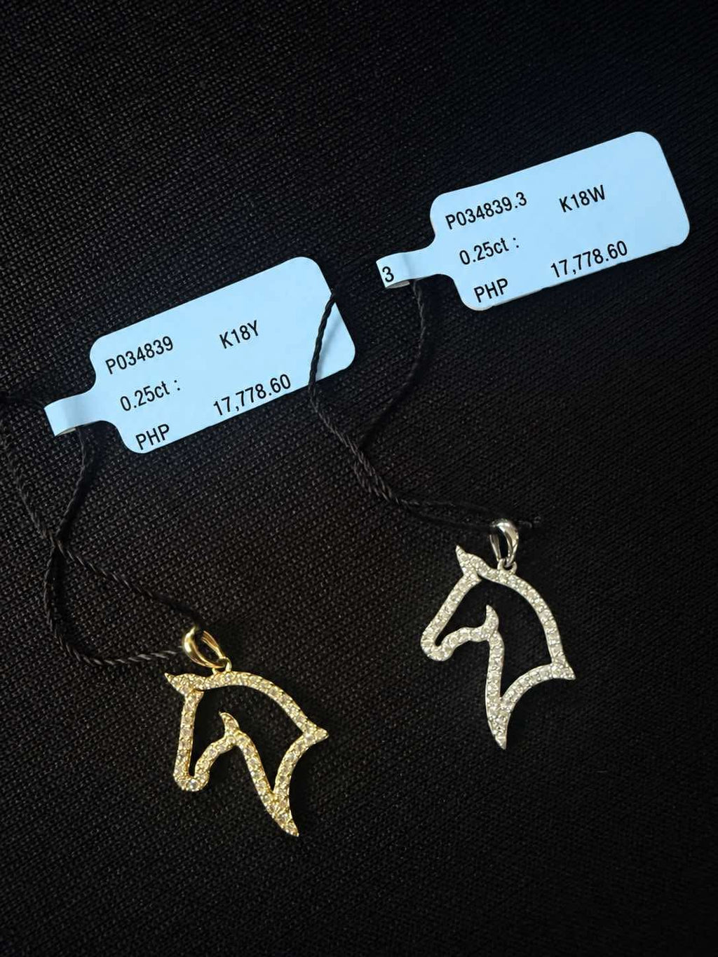 Natural Diamonds Earring and necklace