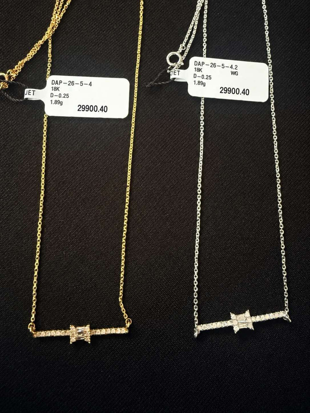 Natural Diamonds Earring and necklace