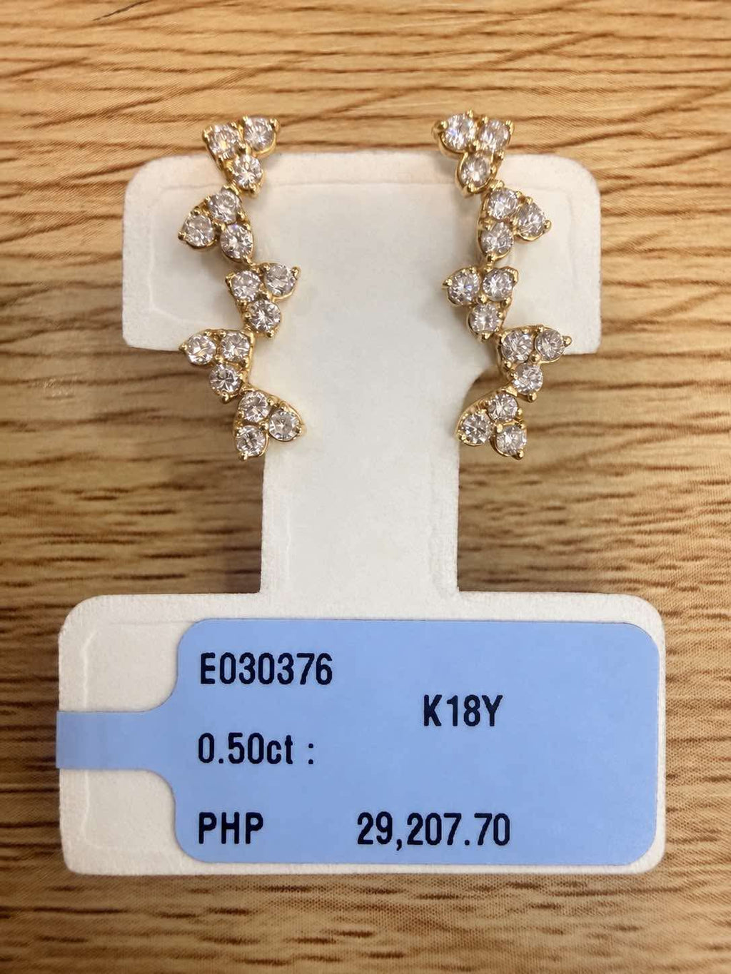 Natural Diamonds Earring and necklace