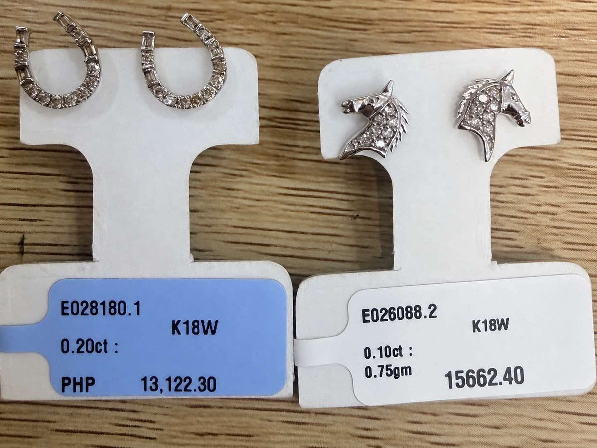 Natural Diamonds Earring and necklace